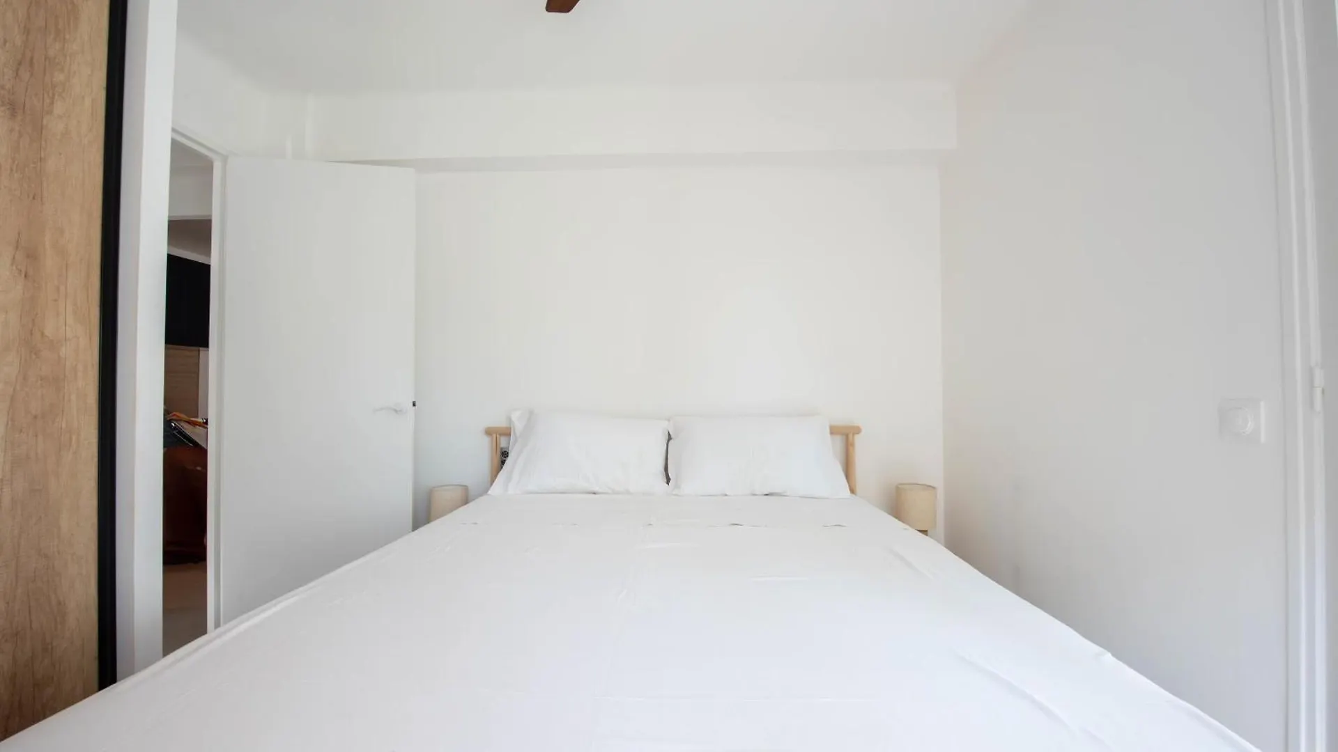 Bright 1-Br Apartment Walk To The Beach Cannes