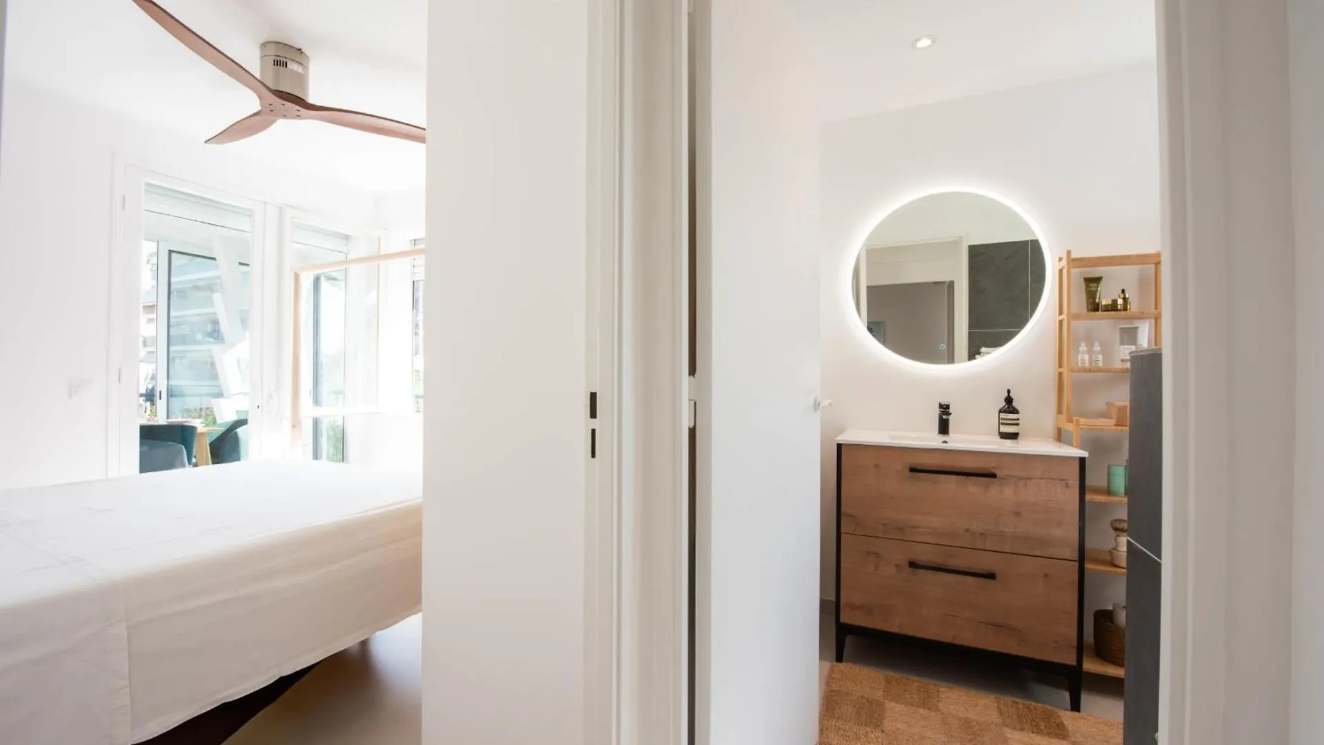 Bright 1-Br Apartment Walk To The Beach Cannes
