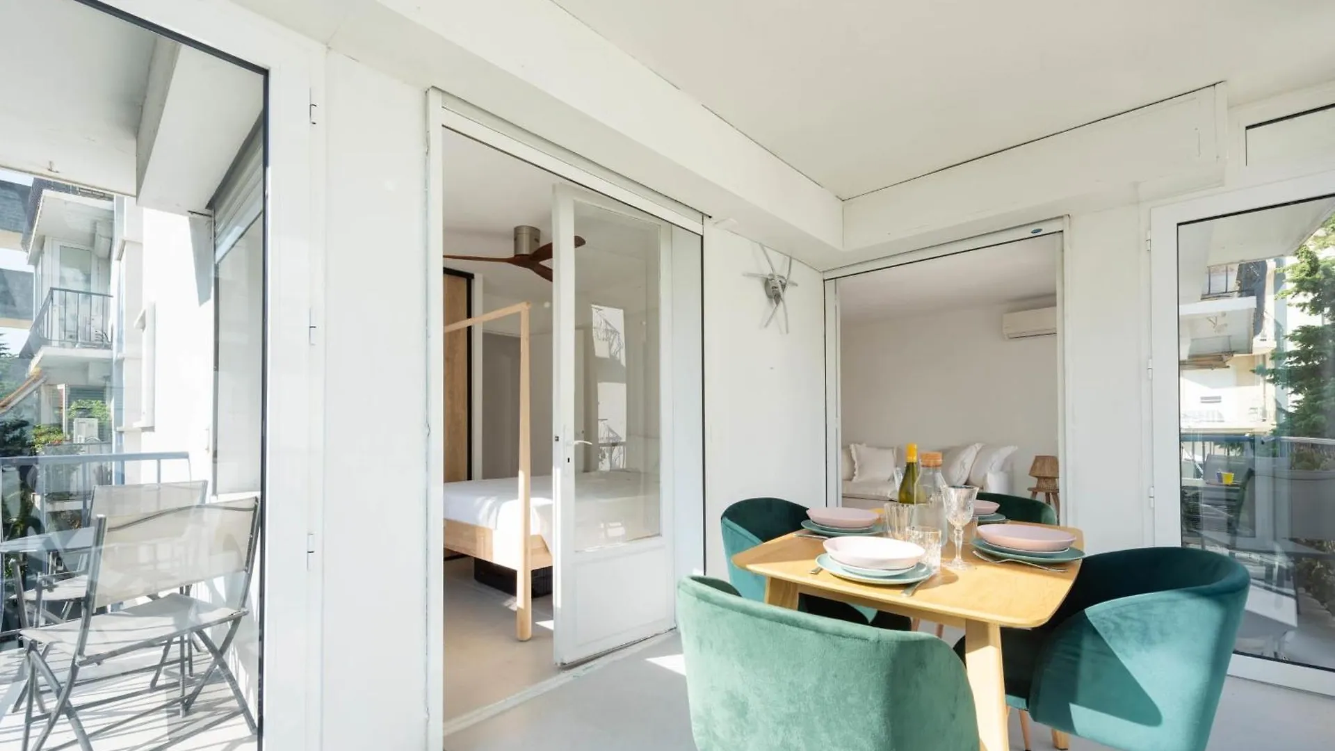 Bright 1-Br Apartment Walk To The Beach Cannes